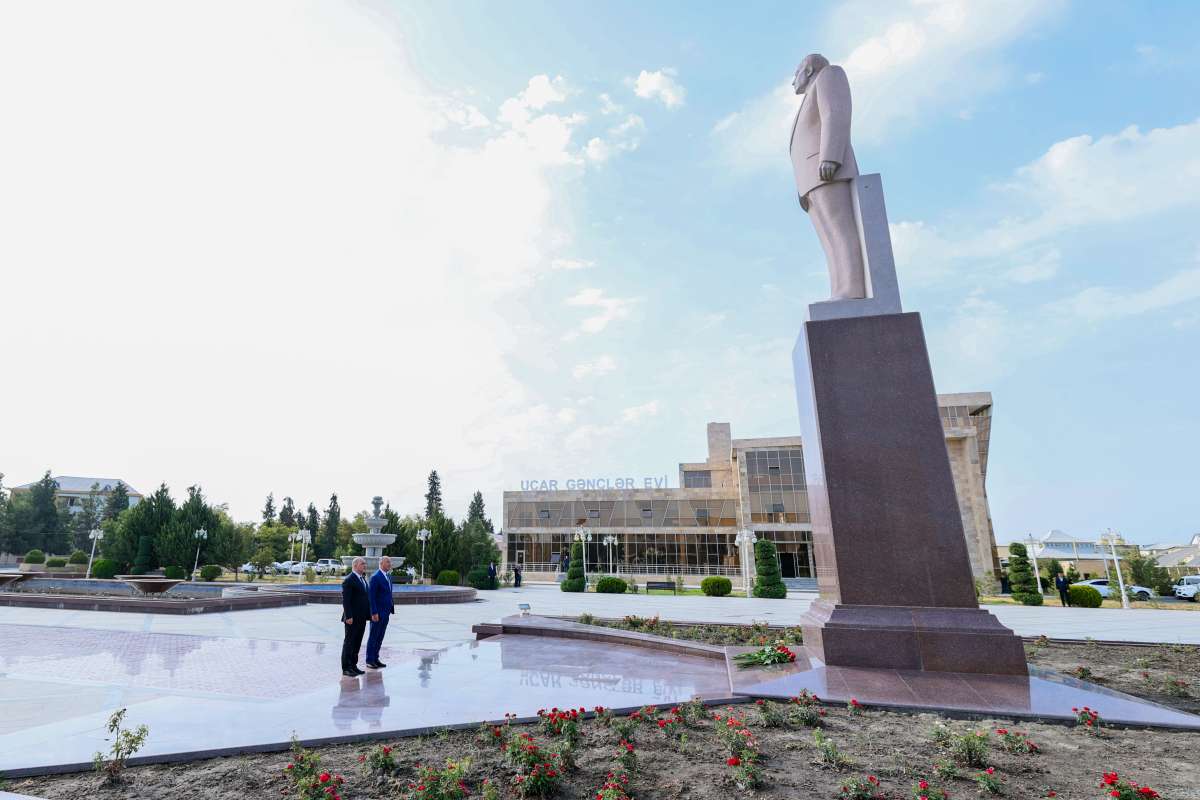 Dövlət Gömrük Komitəsinin sədri 04.09.2025 1.jpg