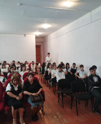 Ucar şəhər 1 nömrəli texniki və humanitar fənlər təmayüllü məktəb-liseydə İnsan hüquqları aylığı çərçivəsində “Uşaqların təhsil hüquqlarının qorunması”, “Narkomaniyaya yox deyək”, “Erkən və qohumlararası nikahların mənfi nəticələri”, “Dini radikalizm” mövzularında maarifləndirici tədbir keçirilmişdir