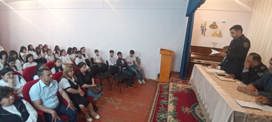 Ucar şəhər 1 nömrəli texniki və humanitar fənlər təmayüllü məktəb-liseydə İnsan hüquqları aylığı çərçivəsində “Uşaqların təhsil hüquqlarının qorunması”, “Narkomaniyaya yox deyək”, “Erkən və qohumlararası nikahların mənfi nəticələri”, “Dini radikalizm” mövzularında maarifləndirici tədbir keçirilmişdir