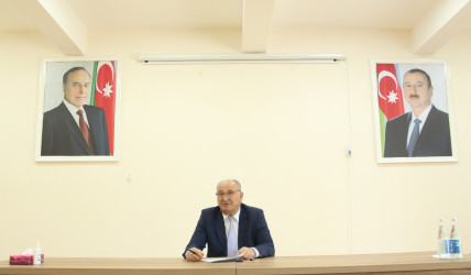 Ucar rayon İcra Hakimiyyəti Başçısı Mənsur Məmmədovun 24 sentyabr 2025-ci il tarixdə Qazyan kəndində səyyar qəbulu keçirilib