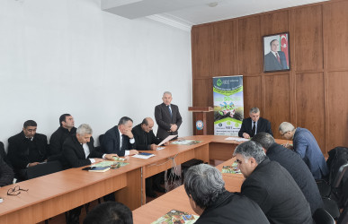 Aqrar sığortada 1000 manatlıq buğda 7,4 manatla qorunur - Ucar rayonunda fermerlərlə görüş keçirilib