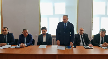 Ucar rayonunda Korrupsiyaya qarşı mübarizə üzrə rayon komissiyasının təşəbbüsü ilə “Korrupsiyaya qarşı mübarizənin gücləndirilməsinə dair 2022-2026-cı illər üçün Milli Fəaliyyət Planı üzrə Tədbirlər Planı”nda nəzərdə tutulmuş tədbirlərin icrası və qarşıda duran vəzifələrlə bağlı iclas keçirilmişdir