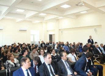 Ucar rayon İcra Hakimiyyəti Başçısı Mənsur Məmmədovun 24 sentyabr 2025-ci il tarixdə Qazyan kəndində səyyar qəbulu keçirilib