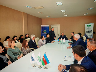 Ucar rayonunda İnsan hüquqları aylığı çərçivəsində “Əcnəbi və vətəndaşlığı olmayan şəxslərin hüquq və vəzifələri” mövzusunda maarifləndirici tədbir keçirilmişdir