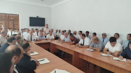 Ucar rayonunda “Azərbaycan Respublikasında kənd təsərrüfatı, balıqçılıq və akvakultura məhsullarının istehsalı və emalı sahələrinin inkişafına dair 2026–2030-cu illər üçün Dövlət Proqramı”nın icrasından irəli gələn vəzifələr müzakirə olunub