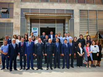 Ucar rayonunda İnsan hüquqları aylığı çərçivəsində “Əcnəbi və vətəndaşlığı olmayan şəxslərin hüquq və vəzifələri” mövzusunda maarifləndirici tədbir keçirilmişdir