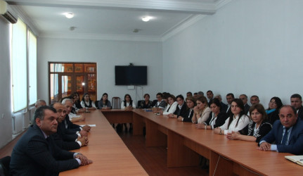Ucar Rayon İcra Hakimiyyətinin, təhsil işçilərinin, hüquq mühafizə orqanlarının iştirakı ilə tədbir keçirilmişdir