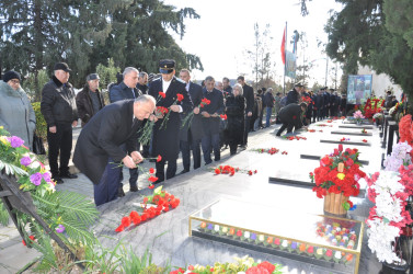 Ucar rayonunda 20 Yanvar şəhidləri ziyarət edildi