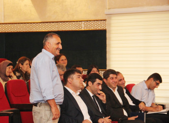 Ucar rayon İcra Hakimiyyəti Başçısı Mənsur Məmmədov 22 avqust 2025-ci il tarixdə Qazıqumlaq kəndində səyyar qəbulu keçirilmişdir
