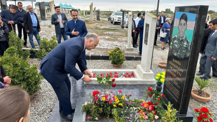 Ucar rayonunda Vətən müharibəsində şəhid olan Hüseyn Həsənovun ildönümü ilə əlaqədar məzarı ziyarət olundu