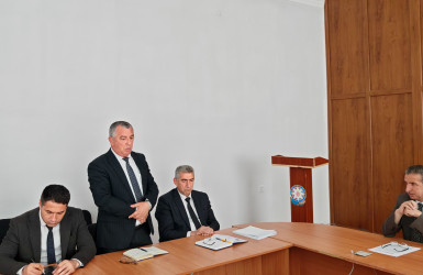 Ucar rayonunda Korrupsiyaya qarşı mübarizə üzrə rayon komissiyasının təşəbbüsü ilə “Korrupsiyaya qarşı mübarizənin gücləndirilməsinə dair 2022-2026-cı illər üçün Milli Fəaliyyət Planı üzrə Tədbirlər Planı”nda nəzərdə tutulmuş tədbirlərin icrası və qarşıda duran vəzifələrlə bağlı iclas keçirilmişdir