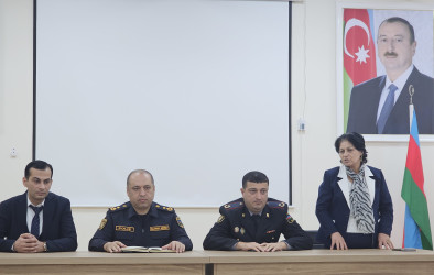 Ucar rayon Qazyan kənd 2 nömrəli tam orta ümumtəhsil məktəbində “Konstitusiya və Suverenlik İli”çərçivəsində “Ümummilli Lider Heydər Əliyev müstəqil Azərbaycan Konstitusiyasının müəllifidir” mövzusunda tədbir keçirilib
