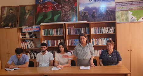Ucar Rayon İcra Hakimiyyətinin təşkilatçılığı ilə Mərkəzi Aran Regional Mədəniyyət İdarəsinin Ucar Rayon Mərkəzləşdirilmiş Kitabxana Sisteminin inzibati binasında "Çətin həyat şəraitinə düşmə riski olan ailələrdə böyüyən uşaqlarla aparılan işin təkmilləşdirilməsi" mövzusunda maarifləndirici tədbir keçirilib