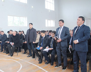 Ucar rayon İcra Hakimiyyəti Başçısı Mənsur Məmmədov 11 mart 2026-cı il tarixdə Müsüslü kəndində səyyar qəbul keçirib