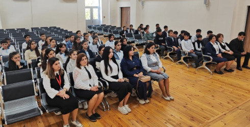 Ucar rayonu Qazyan kəndində “Narkotik və tütünə yox deyək”, “Erkən və qohumlar arası nikahların mənfi nəticələri”, “Uşaqların təhsildən yayınmalarının qarşısının alınması” və “Dini radikalizm” mövzularında maarifləndirici tədbir keçirilmişdir