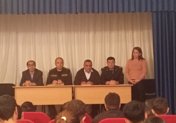 Ucar şəhər 2 nömrəli tam orta ümumtəhsil məktəbində “Zərərli vərdişlərə yox deyək” və “Qız uşaqlarının təhsildən yayındırlması” mövzularında tədbir keçirilmişdir