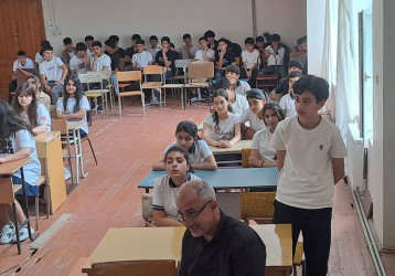 Ucar rayon Qazyan kənd 1 nömrəli tam orta ümumtəhsil məktəbində “İnsan hüquqları aylığı çərçivəsində”, “Uşaqların təhsildən yayınmalarının qarşısının alınması” və “Məişət zorakılığının qarşısının alınması” mövzularında maarifləndirici tədbir keçirilmişdir