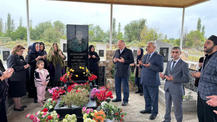 Ucar rayonunda Vətən müharibəsində şəhid olan Kənan Məmmədovun ildönümü ilə əlaqədar məzarı ziyarət olundu