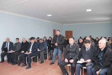 Ucar rayon İcra Hakimiyyəti Başçısı Mənsur Məmmədov 11 fevral 2026-cı il tarixdə Yuxarı Şilyan kəndində səyyar qəbul keçirib