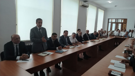 Ucar rayonunda “Azərbaycan Respublikasında kənd təsərrüfatı, balıqçılıq və akvakultura məhsullarının istehsalı və emalı sahələrinin inkişafına dair 2026–2030-cu illər üçün Dövlət Proqramı”nın icrasından irəli gələn vəzifələr müzakirə olunub