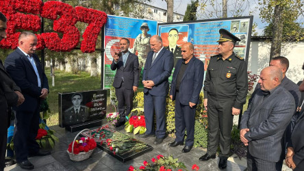 Ucar rayonunda Vətən müharibəsində şəhid olan Elçin İsmayılovun ildönümü ilə əlaqədar məzarı ziyarət olundu