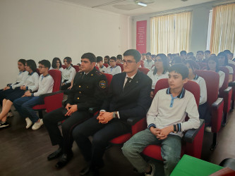 Ucar şəhər 5 nömrəli tam orta məktəbdə “Narkomaniyaya yox deyək”, “Uşaqların təhsildən yayınmalarının qarşısının alınması”, “Məişət zorakılığının qarşısının alınması” və “Erkən və qohumlararası nikahların mənfi nəticələri” mövzularında maarifləndirici tədbir keçirilmişdir