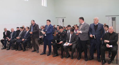 Ucar rayon İcra Hakimiyyəti Başçısı Mənsur Məmmədovun 01 aprel 2026-cı il tarixdə Quləbənd kəndində səyyar qəbulu keçirilib