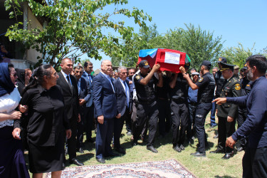 Birinci Qarabağ müharibəsində itkin düşmüş Şəhid Musayev Dəyanət Salik oğlu Ucar rayonunun Boyat kənd qəbirstanlığında dəfn edilib