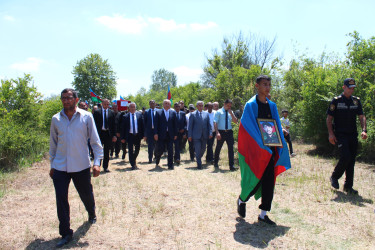 Birinci Qarabağ müharibəsində itkin düşmüş Şəhid Musayev Dəyanət Salik oğlu Ucar rayonunun Boyat kənd qəbirstanlığında dəfn edilib