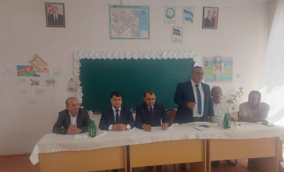 Ucar rayonunun Boyat kənd tam orta ümumtəhsil məktəbində “Konstitusiya və Suverenlik İli” çərçivəsində tədbir keçirilib
