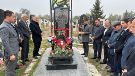 Ucar rayonunda Vətən müharibəsində şəhid olan Fikrət Məmmədovun ildönümü ilə əlaqədar məzarı ziyarət olundu