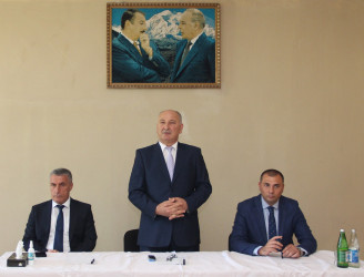 Ucar rayon İcra Hakimiyyəti Başçısı Mənsur Məmmədov 11 iyun 2025-ci il tarixdə Lək kəndində səyyar qəbul keçirib