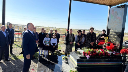 Ucar rayonunda Vətən müharibəsində şəhid olan Təbriz Bəkirovun ildönümü ilə əlaqədar məzarı ziyarət olundu