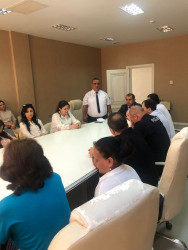 Ucar Rayon Gənclər Evi Sosial Xidmət Müəssisəsinin inzibati binasında 26 iyun - Narkotik vasitələrin sui-istifadəsi və qanunsuz dövriyyəsi ilə Beynəlxalq Mübarizə Günü ilə bağlı tədbir keçirilmişdir