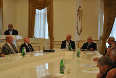 15 may 2025-ci il tarixdə Ucar şəhərinin Heydər Əliyev Mərkəzində Ucar Rayon Ağsaqqallar Şurasının hesabat konfransı keçirilmişdir.