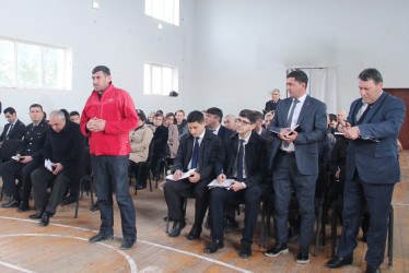 Ucar rayon İcra Hakimiyyəti Başçısı Mənsur Məmmədov 11 mart 2026-cı il tarixdə Müsüslü kəndində səyyar qəbul keçirib