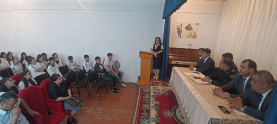 Ucar şəhər 1 nömrəli texniki və humanitar fənlər təmayüllü məktəb-liseydə İnsan hüquqları aylığı çərçivəsində “Uşaqların təhsil hüquqlarının qorunması”, “Narkomaniyaya yox deyək”, “Erkən və qohumlararası nikahların mənfi nəticələri”, “Dini radikalizm” mövzularında maarifləndirici tədbir keçirilmişdir