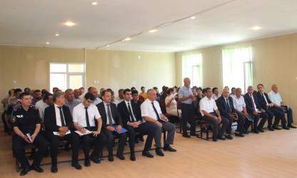 Ucar rayon İcra Hakimiyyəti Başçısı Mənsur Məmmədov 11 iyun 2025-ci il tarixdə Lək kəndində səyyar qəbul keçirib