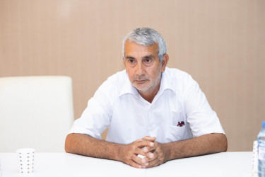 Əmək və Əhalinin Sosial Müdafiəsi Nazirliyinin Aparatının rəhbəri Fuad Musayev iyulun 18-də Ucar rayonunda vətəndaşları qəbul edib