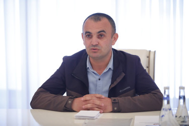 Azərbaycan Respublikası Dövlət Şəhərsalma və Arxitektura Komitəsinin sədri tərəfindən 16 may 2025-ci il tarixdə Ucar şəhərində Ucar, Zərdab, Kürdəmir, Ağdaş və Göyçay rayonlarından olan vətəndaşların qəbul edib