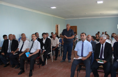 Ucar rayon İcra Hakimiyyəti Başçısı Mənsur Məmmədov 25 iyun 2025-ci il tarixdə Yuxarı Şilyan kəndində səyyar qəbul keçirib