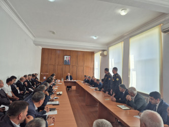 26 sentyabr 2025-ci il tarixdə Ucar Rayon İcra Hakimiyyəti Başçısı Mənsur Məmmədov müşavirə keçirdi