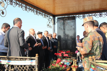 Ucar rayonunda Vətən müharibəsində şəhid olan Rəcəb Məmmədovun ildönümü ilə əlaqədar məzarı ziyarət olundu