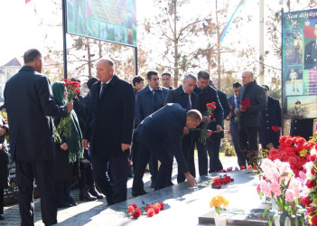 Ucar rayonunda Vətən müharibəsində şəhid olan Allahverdi Ələkbərovun ildönümü ilə əlaqədar məzarı ziyarət olundu