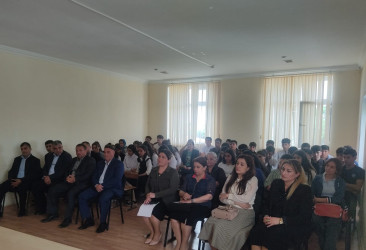 Ucar rayonunun Bərgüşad kəndində “Konstitusiya və Suverenlik İli” çərçivəsində “Ümummilli Lider Heydər Əliyev müstəqil Azərbaycan Konstitusiyasının müəllifidir” mövzusunda tədbir keçirildi