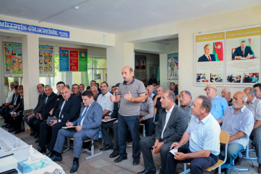 Ucar rayon İcra Hakimiyyəti Başçısı Mənsur Məmmədov 17 iyun 2026-cı il tarixdə Bağban kəndində səyyar qəbul keçirib