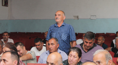 Ucar rayon İcra Hakimiyyəti Başçısı Mənsur Məmmədov 15 iyul 2026-cı il tarixdə Təzə Şilyan kəndində səyyar qəbul keçirib