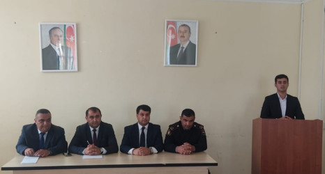 Ucar rayonunun Bərgüşad kəndində “Konstitusiya və Suverenlik İli” çərçivəsində “Ümummilli Lider Heydər Əliyev müstəqil Azərbaycan Konstitusiyasının müəllifidir” mövzusunda tədbir keçirildi
