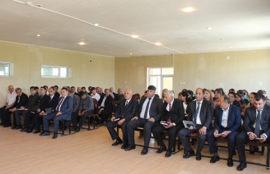 Ucar rayon İcra Hakimiyyəti Başçısı Mənsur Məmmədov 20 may 2026-cı il tarixdə Lək kəndində səyyar qəbul keçirib
