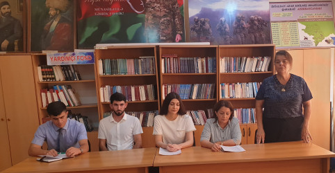 Ucar Rayon İcra Hakimiyyətinin təşkilatçılığı ilə Mərkəzi Aran Regional Mədəniyyət İdarəsinin Ucar Rayon Mərkəzləşdirilmiş Kitabxana Sisteminin inzibati binasında "Çətin həyat şəraitinə düşmə riski olan ailələrdə böyüyən uşaqlarla aparılan işin təkmilləşdirilməsi" mövzusunda maarifləndirici tədbir keçirilib